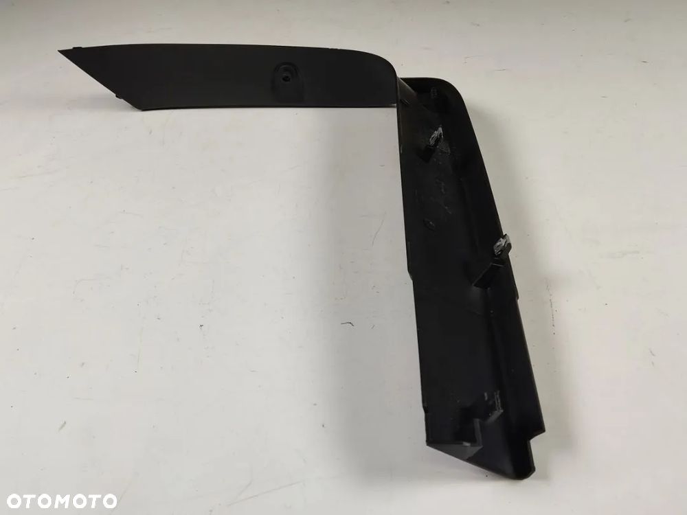 VOLVO XC40 17-21r Poszycie Klapy Bagażnika Lewe - 6