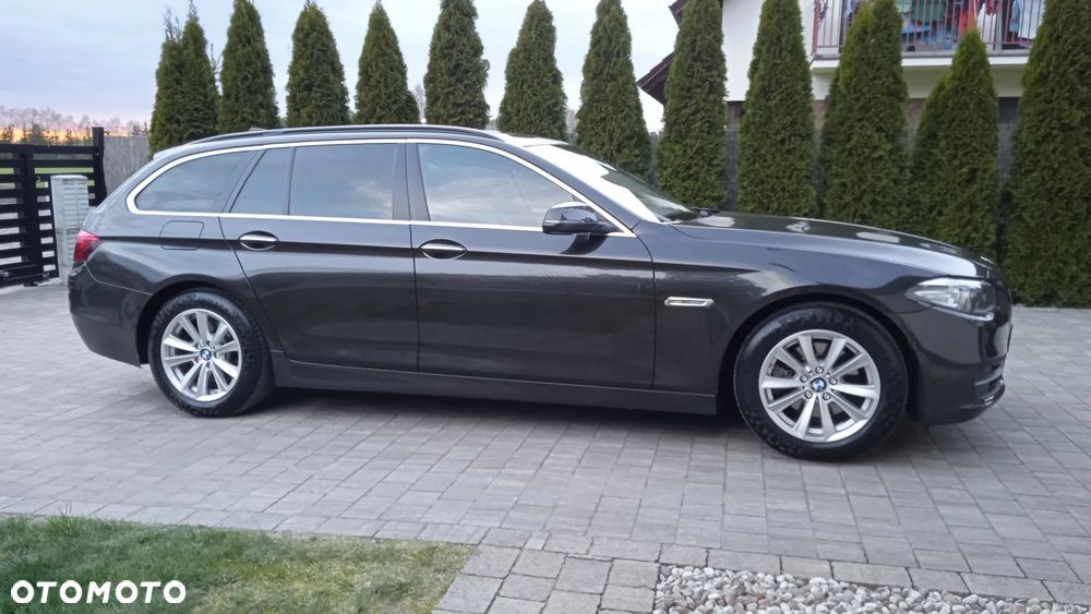 BMW Seria 5 520d xDrive - 18