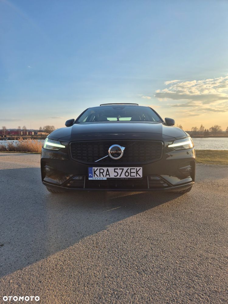 Volvo S60 B5 B AWD Plus Dark - 13