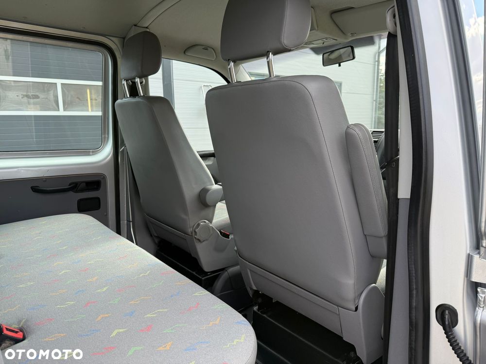 Volkswagen T5 - 3