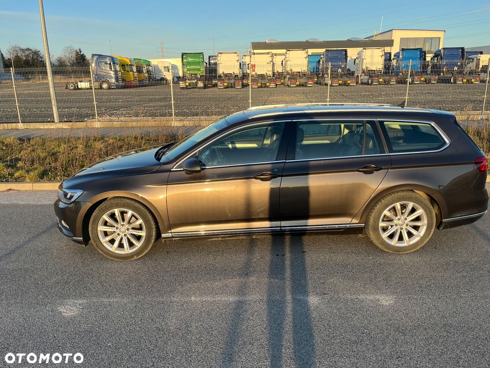 Volkswagen Passat - 6