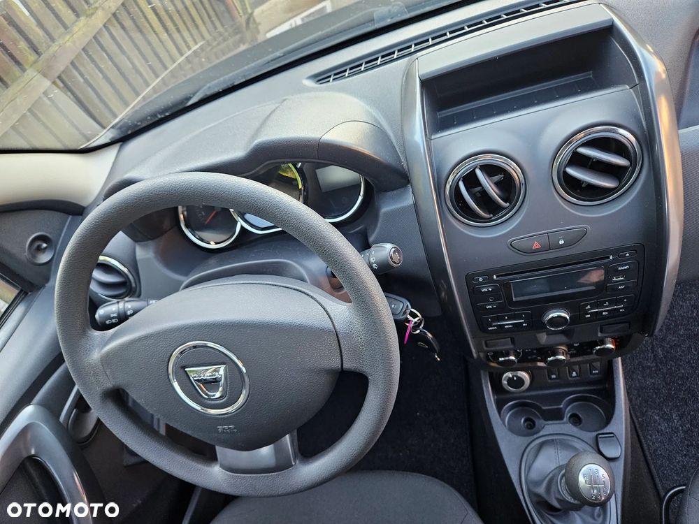 Dacia Duster SCe 115 4WD Comfort - 6