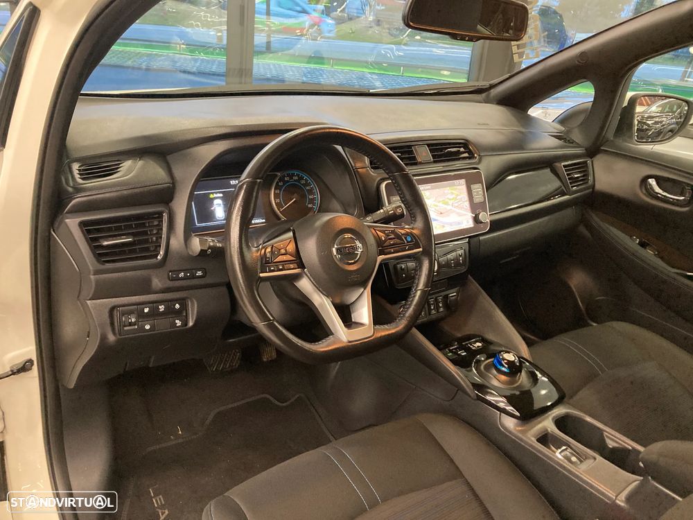 Nissan Leaf 40 kWh N-CONNECTA - 8