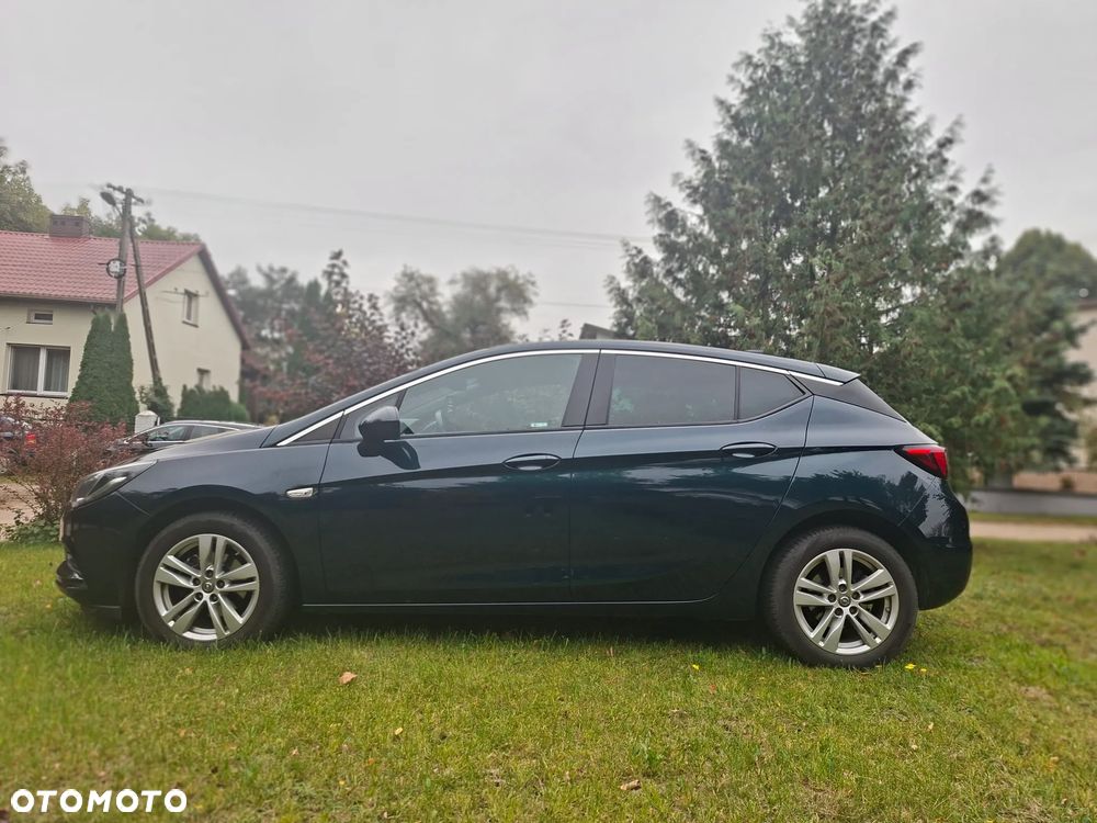 Opel Astra 2017 photo 2