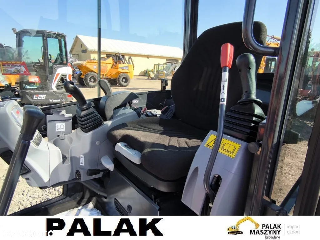 Kubota Mini koparka Kubota KX019- 4 ,  2023 rok - 18