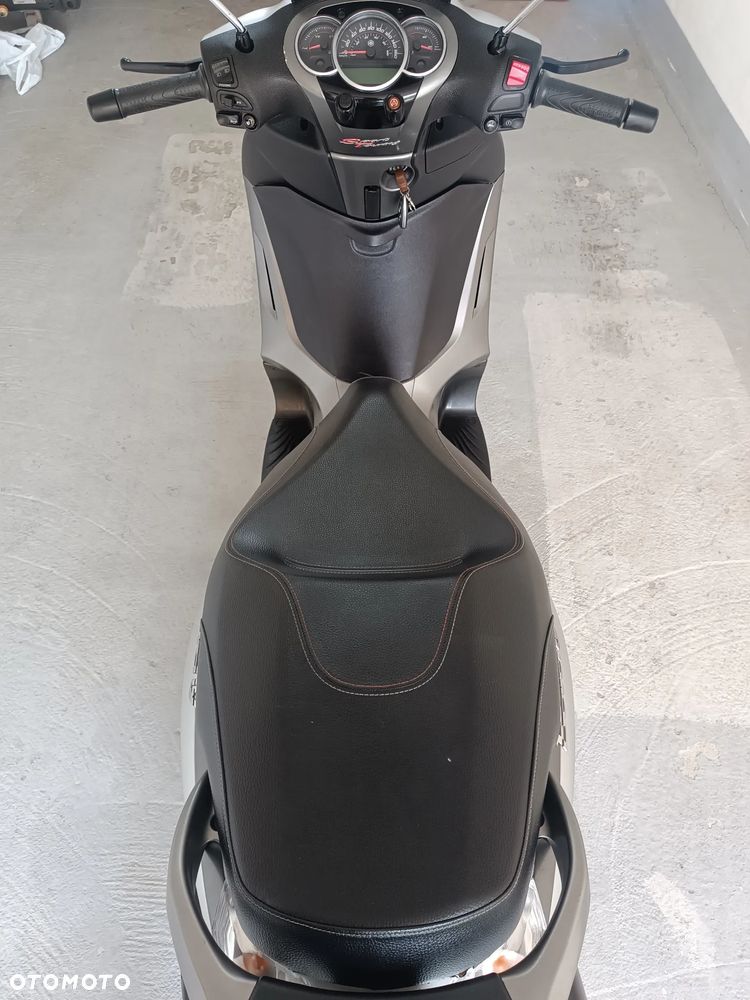 Piaggio Beverly - 26