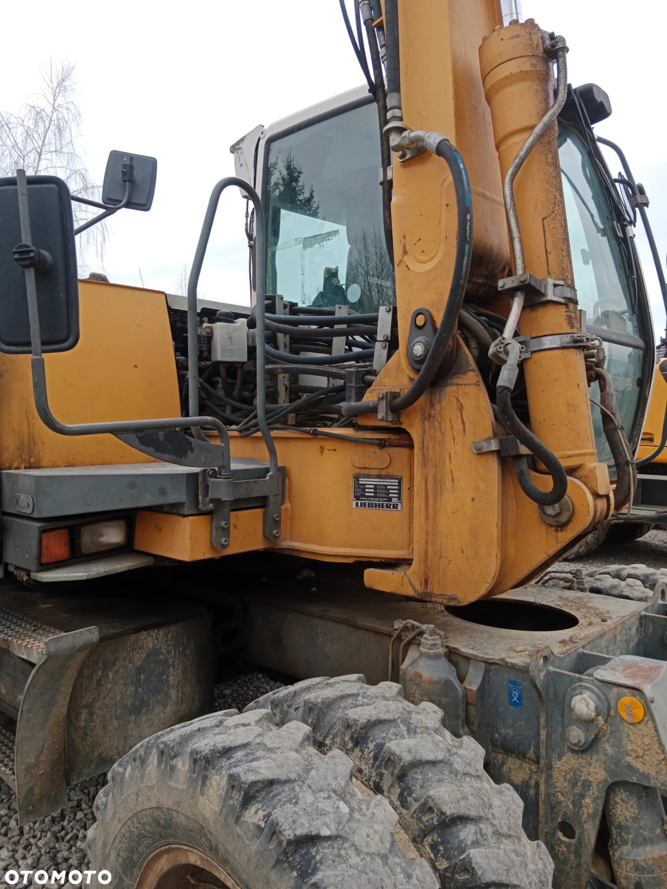Liebherr 311 - 7