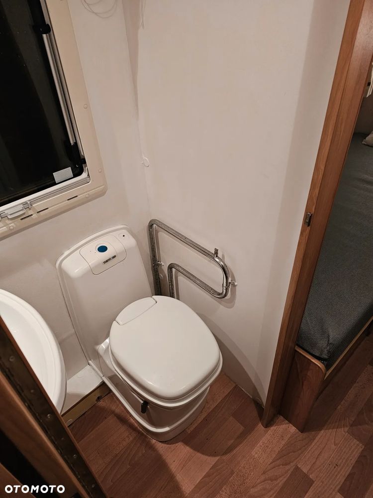 Hobby - FLEETWOOD. DMC-1350. WŁĄCZ FILMIK ! WERSJA VIP ! 2 SYPIALNIE. 4-6 os. ŁAZIENKA. NOWY SOLAR i PRZEDSIONEK ! - 9