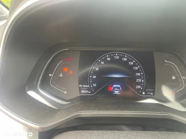 Renault Clio - 12