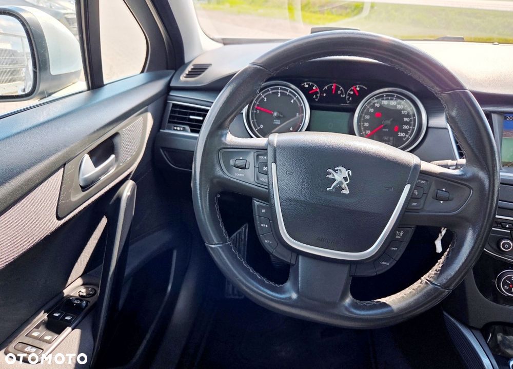 Peugeot 508 HDi FAP 140 Allure - 32