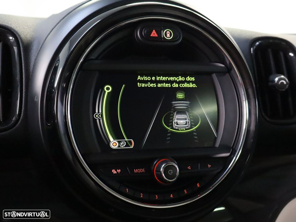 MINI Countryman Cooper D ALL4 Auto - 14