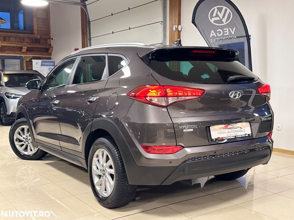 Hyundai Tucson blue 1.7 CRDi 2WD Style - 5