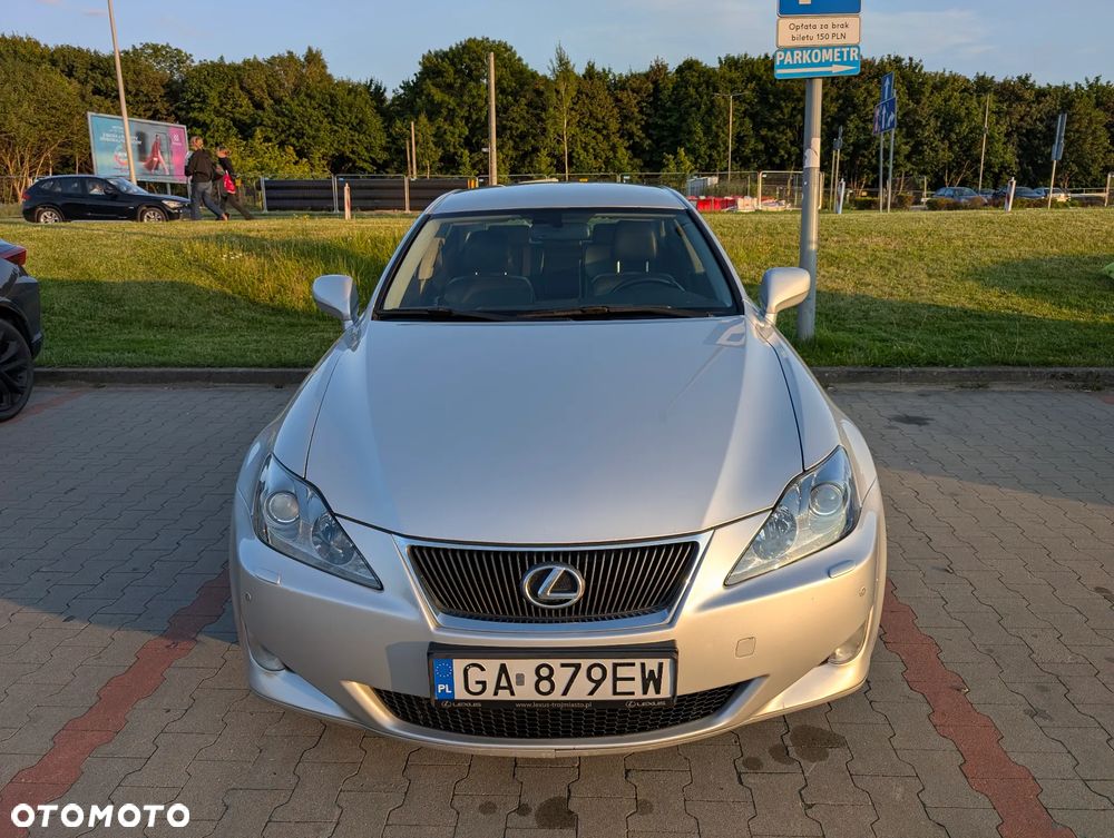 Lexus IS 220 D Prestige - 2