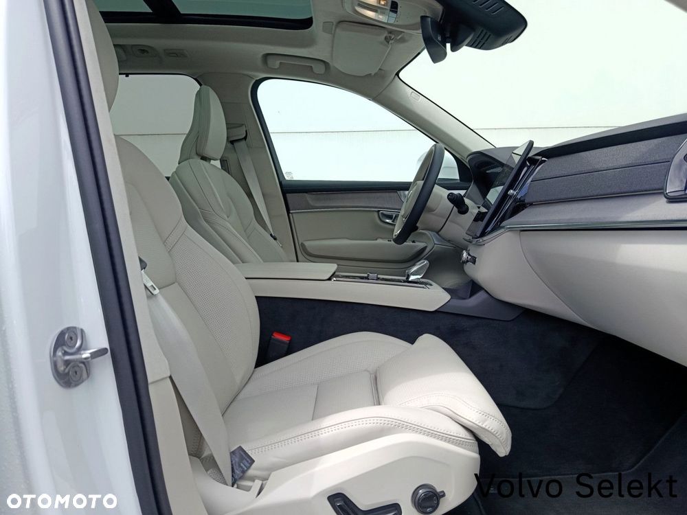 Volvo XC 90 - 16
