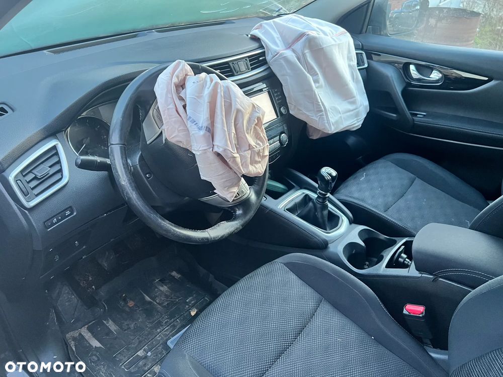 Nissan Qashqai - 7