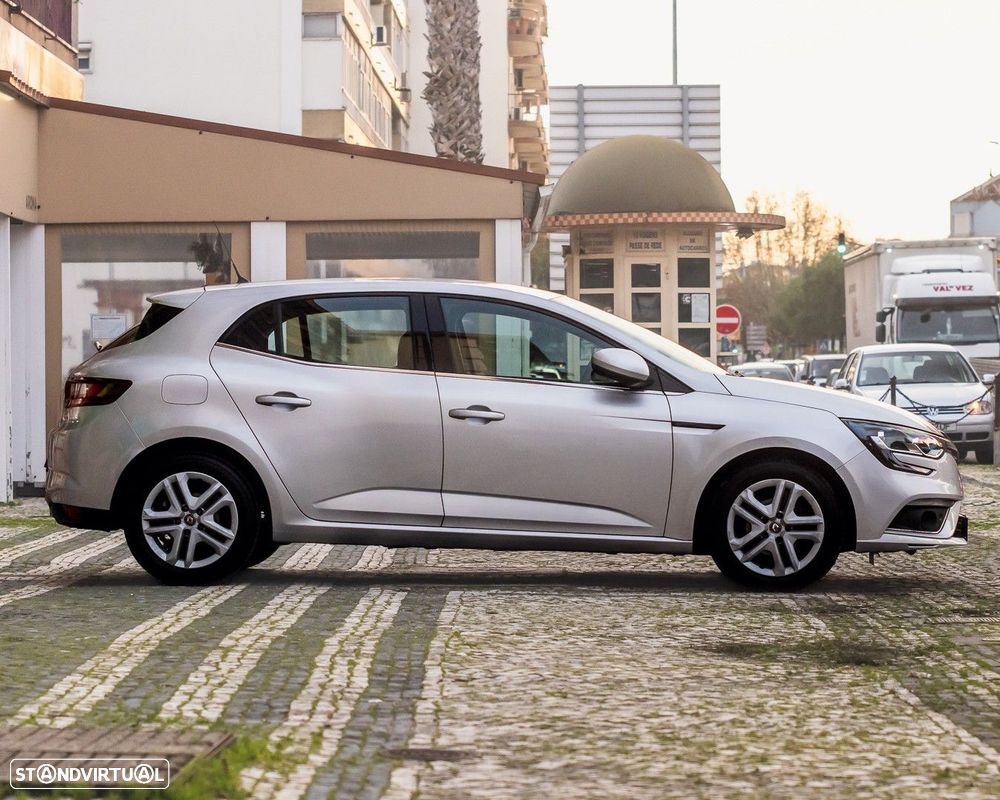 Renault Mégane 1.5 dCi Confort - 3