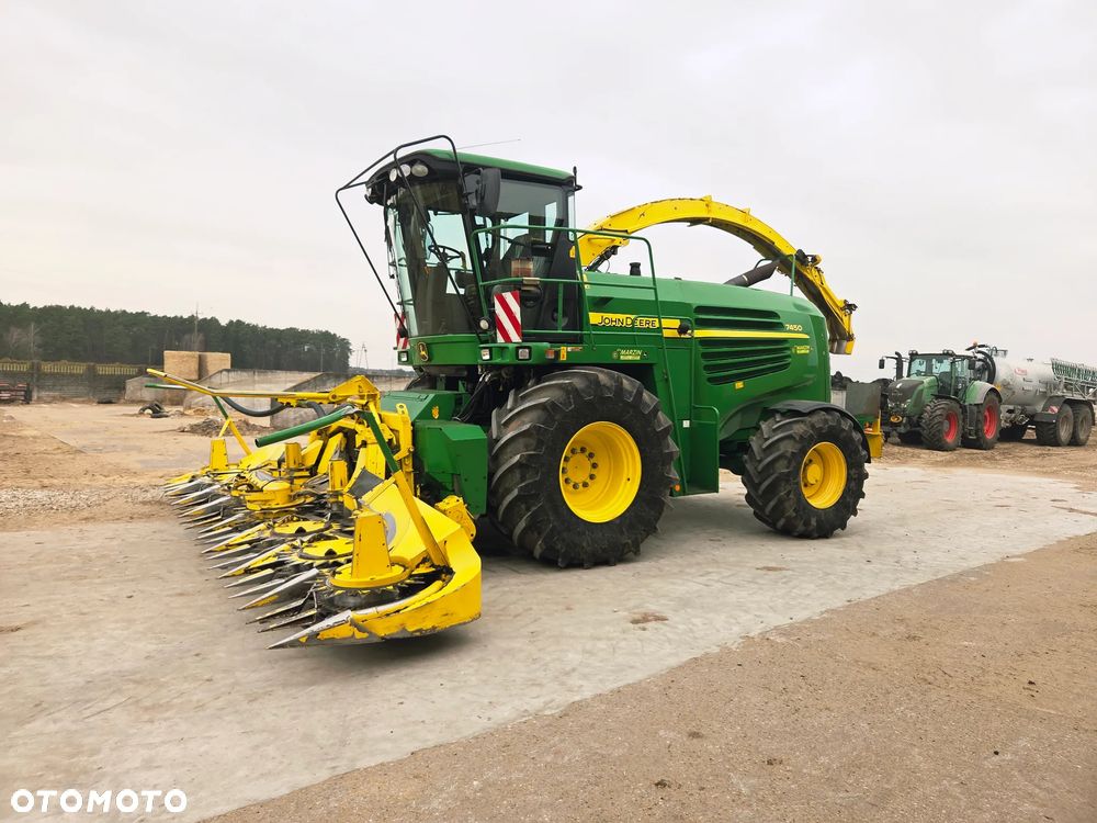 John Deere 7450 7400 7550 7350 Claas Jaguar Fendt - 8