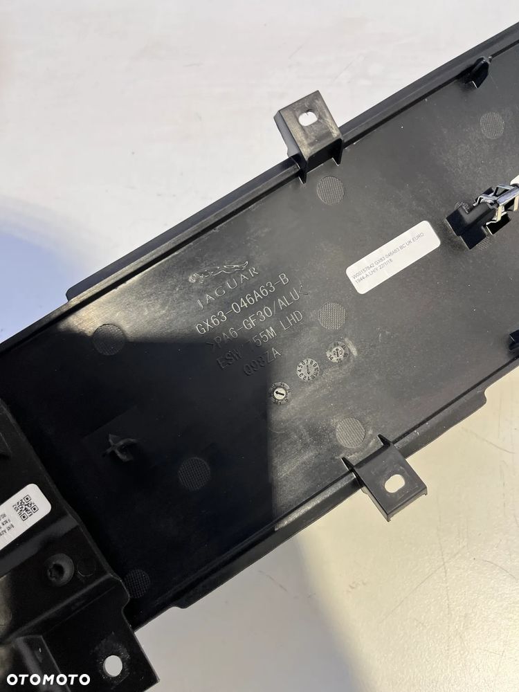 LISTWA DEKOR DESKI JAGUAR XF GX63-046A63-B komplet - 3