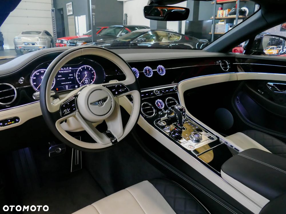 Bentley Continental GT - 9