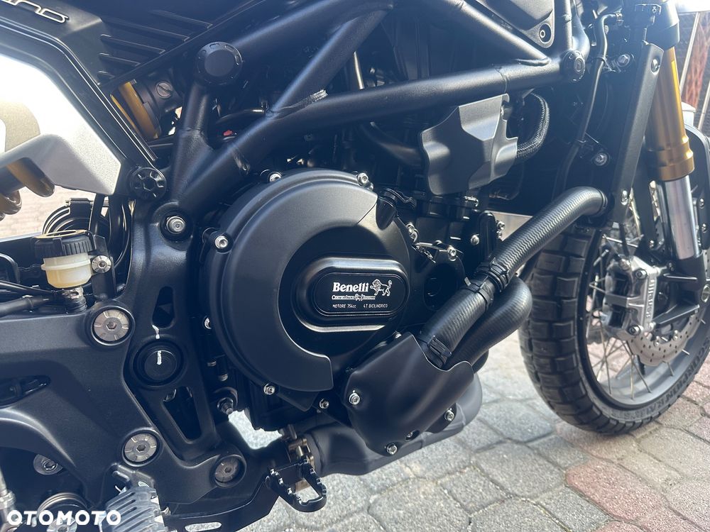 Benelli Leoncino Trail - 25