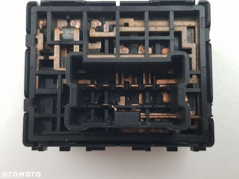 Panel sterowania Przełącznik Regulacja lusterek Nissan Navara D40 - 9