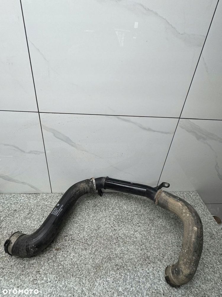 przewód intercoolera volvo xc40 2017-2024 32224397 2.0 d4 - 1