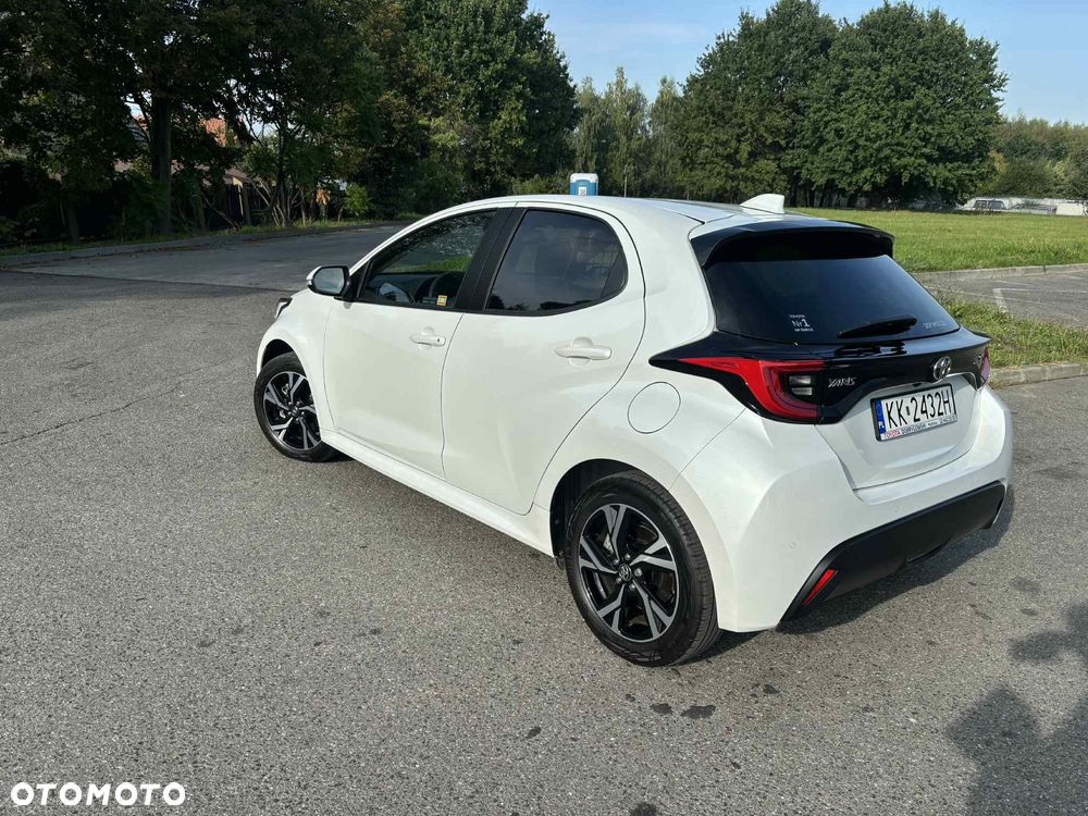 Toyota Yaris 1.5 Style CVT - 11