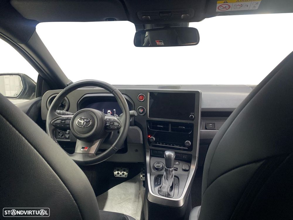 Toyota GR Yaris - 8