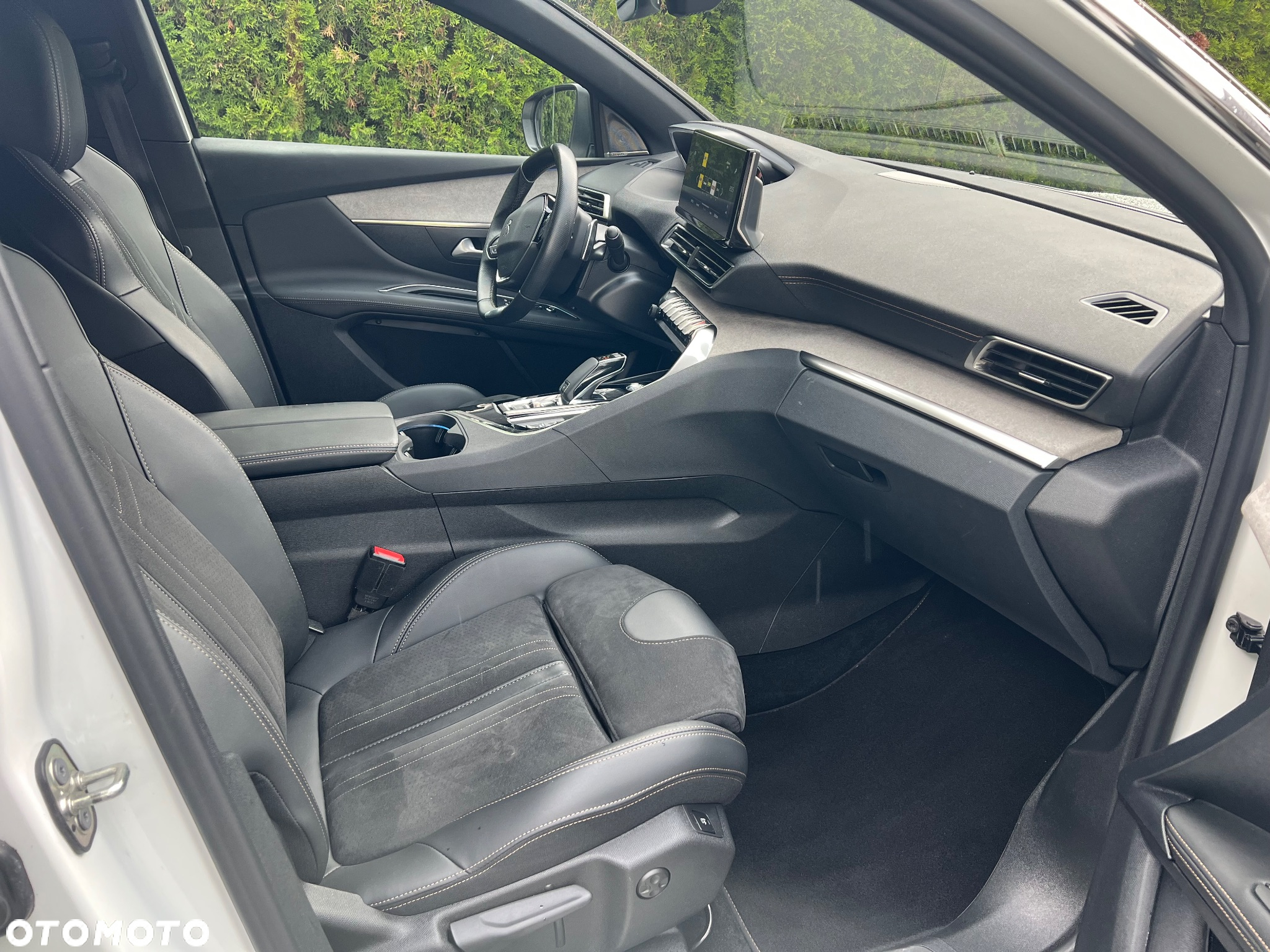 Peugeot 3008 1.5 BlueHDi GT Pack S&S EAT8 - 16