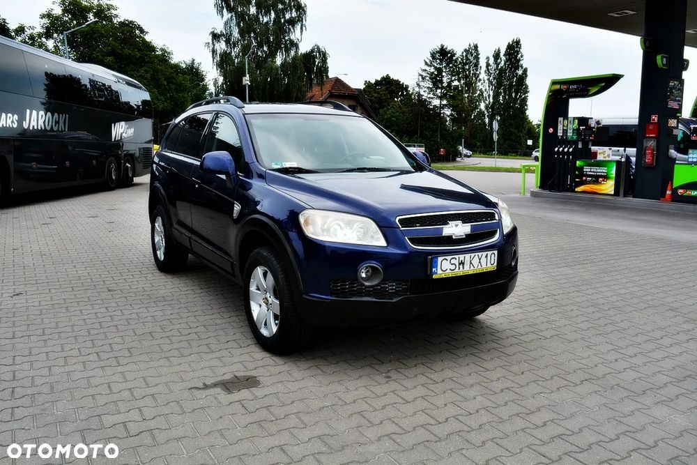 Chevrolet Captiva 2.4 2WD 5 Sitzer LS - 2