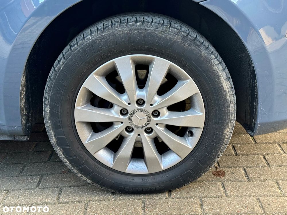 Mercedes-Benz Vito - 4