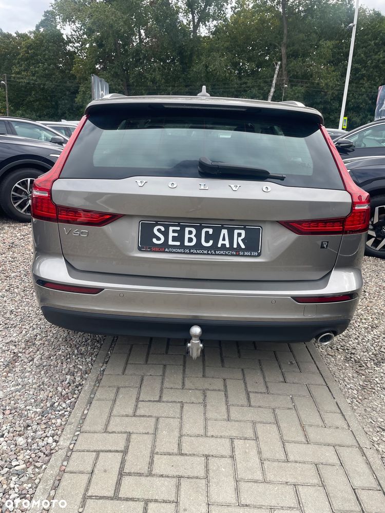 Volvo V60 D3 Drive-E Momentum - 37
