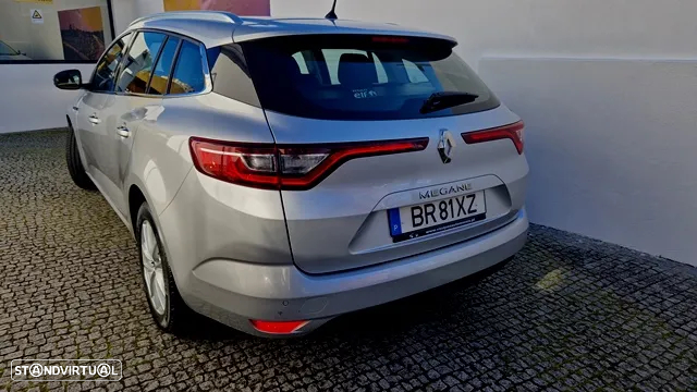 Renault Mégane Sport Tourer 1.5 Blue dCi Limited EDC - 4