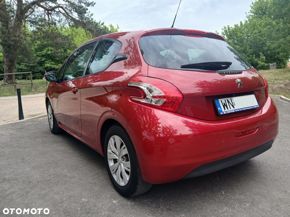 Peugeot 208 1.2 PureTech Active - 8
