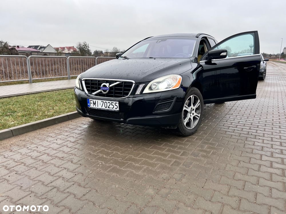 Volvo XC 60 - 2