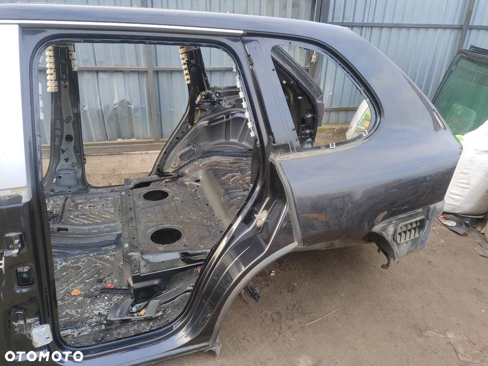 ĆWIARTKA BŁOTNIK LEWY TYŁ PORSCHE CAYENNE  I - 5