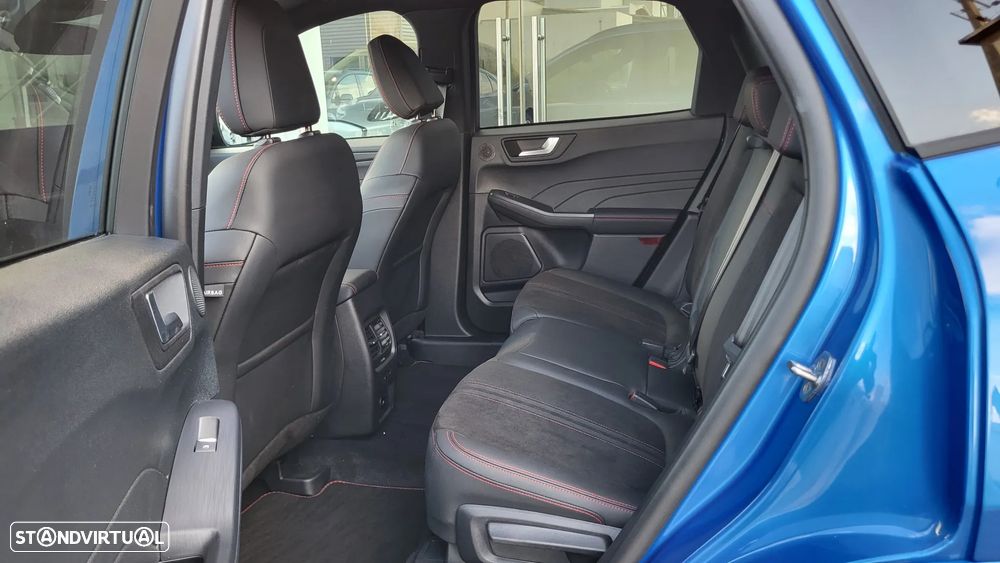 Ford Kuga 2.5 PHEV ST-Line X - 17