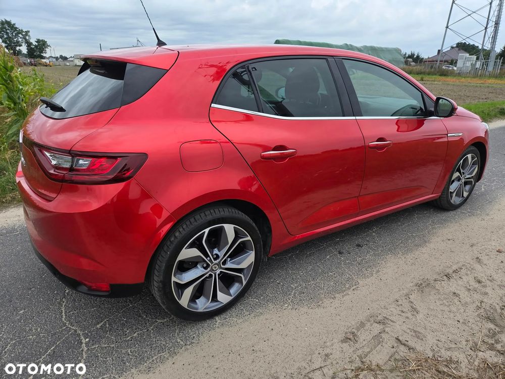 Renault Megane TCe 140 GPF INTENS - 18