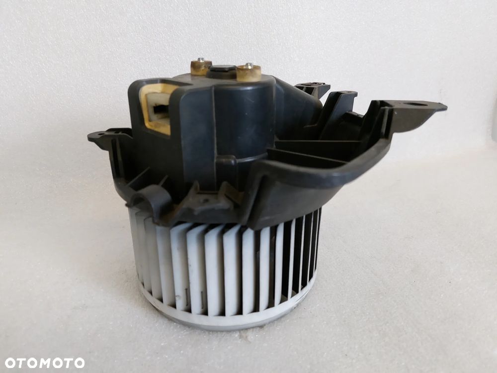 WENTYLATOR DMUCHAWY KABINY FIAT GRANDE PUNTO - 2