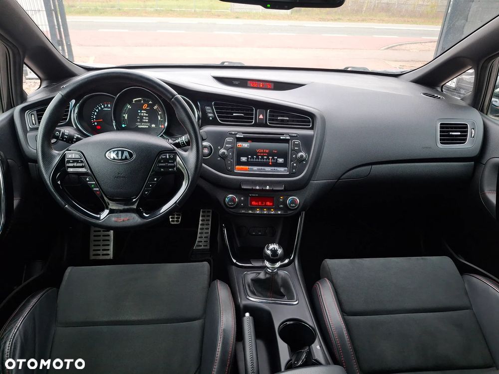 Kia Ceed 1.6 T-GDI GT - 9