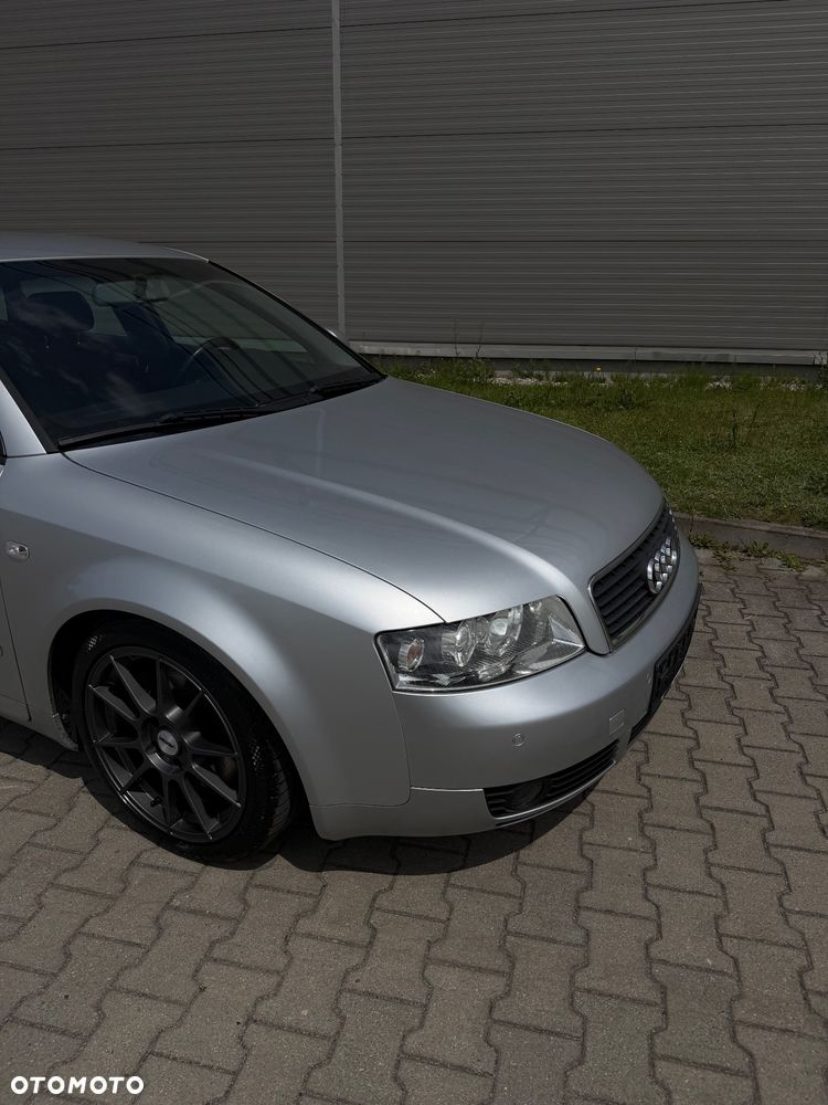 Audi A4 Limousine 1.8 T - 18