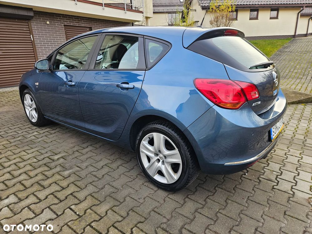 Opel Astra 1.6 ecoFLEX Start/Stop Active - 20