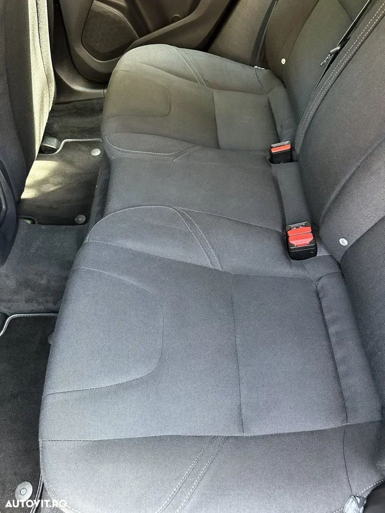 Volvo V40 D3 Geartronic - 4