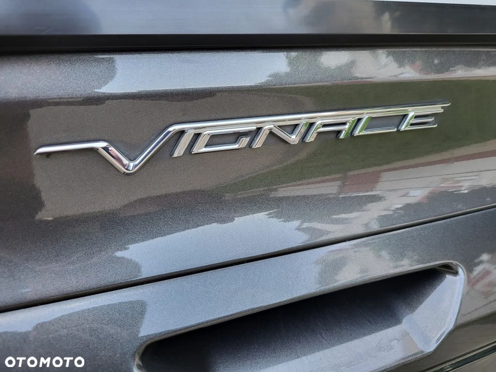 Ford Kuga 2.0 TDCi 4x4 Vignale - 24