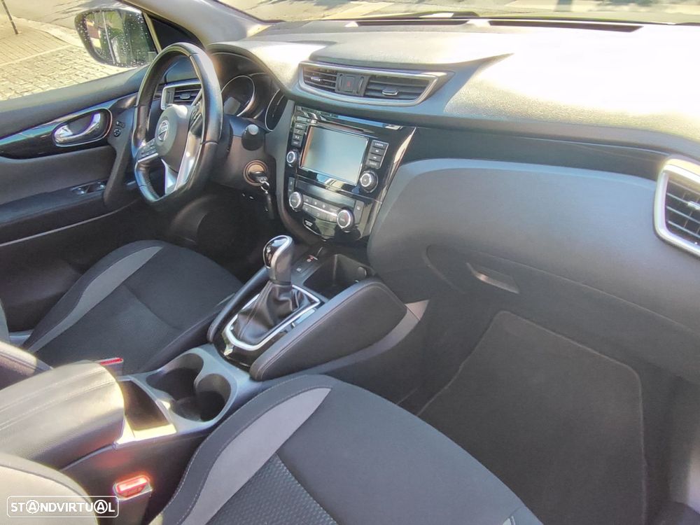 Nissan Qashqai 1.5 dCi Acenta DCT - 12
