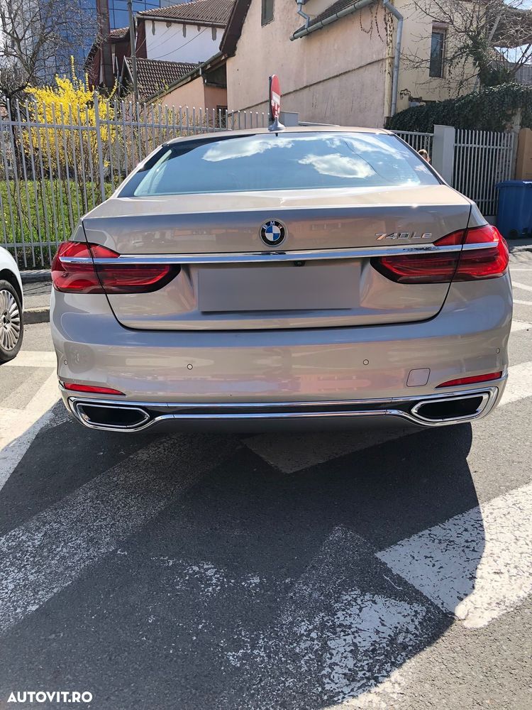 BMW Seria 7 740Li xDrive - 7