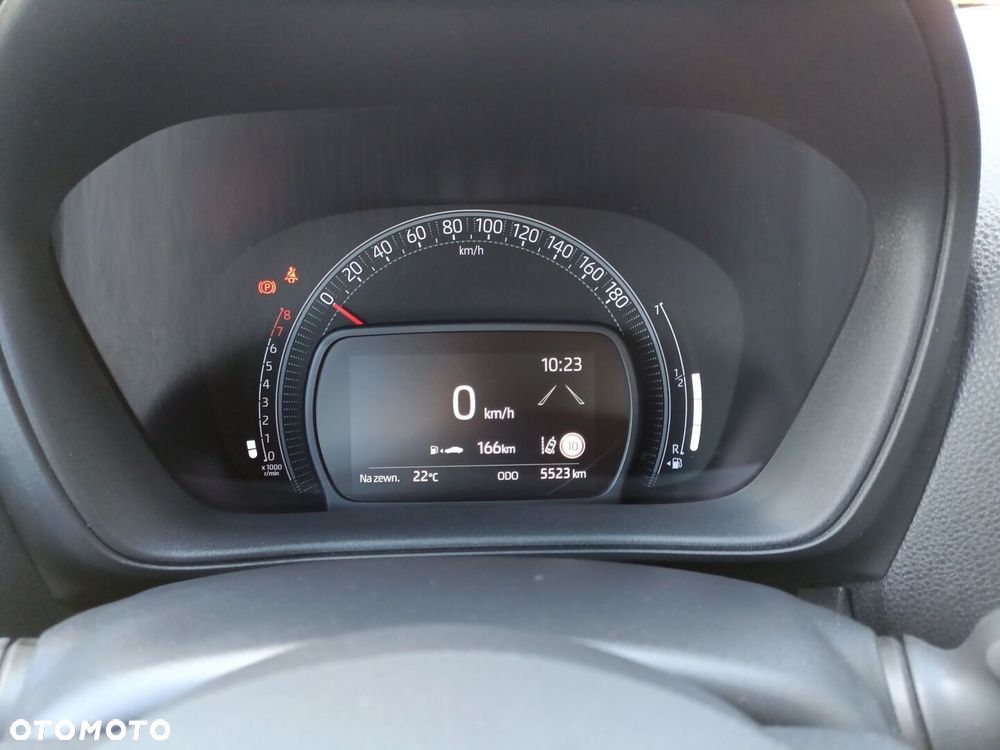 Toyota Aygo X - 17