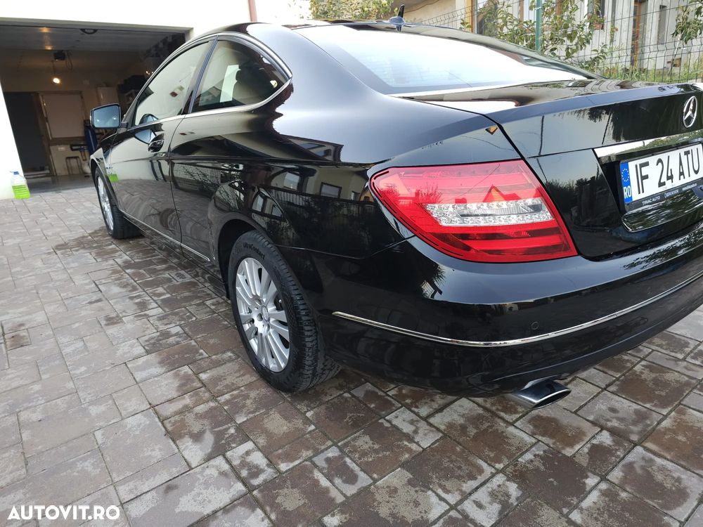Mercedes-Benz C 250 CGI BlueEFFICIENCY - 6