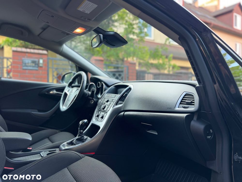 Opel Astra 1.4 Turbo Innovation - 21