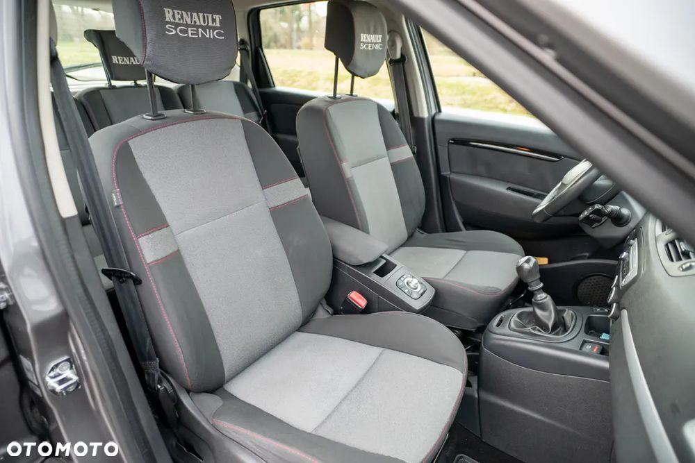 Renault Scenic 1.5dCi TomTom Edition - 31